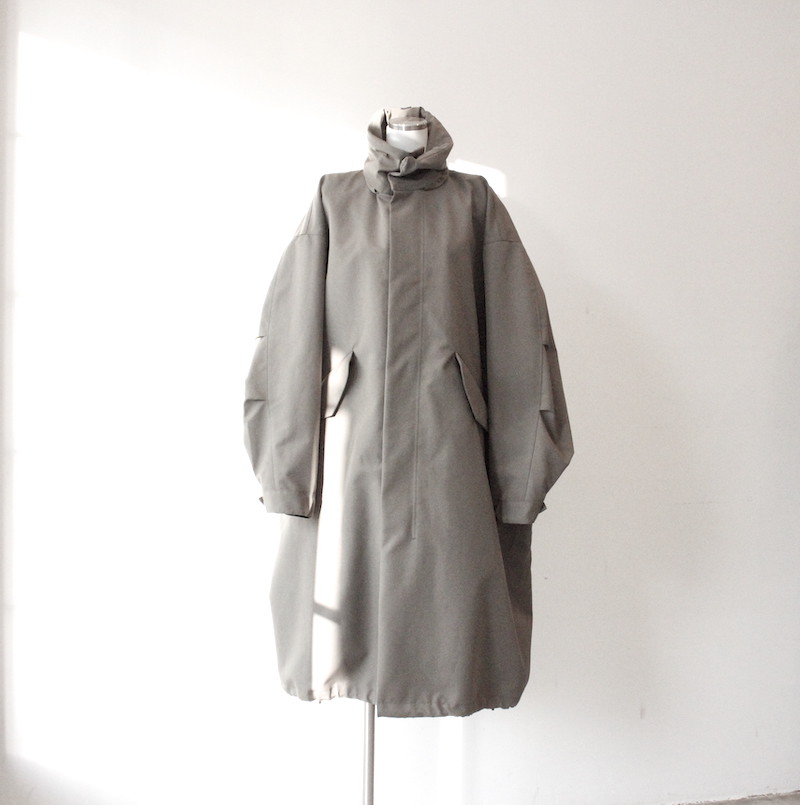 HYKE / M-65 TYPE COAT – six HYKE / M-65 TYPE COAT – six